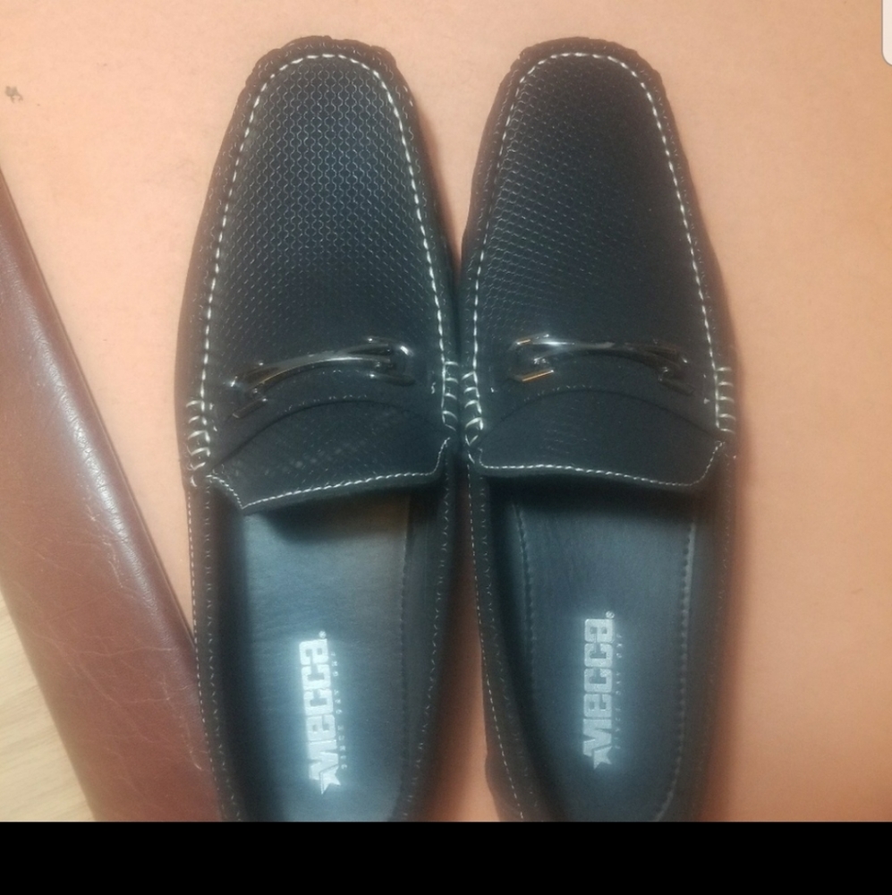 NWOT Black Loafers